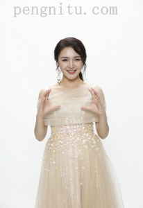 靳梦佳高清图集 550张图/2.96G