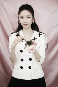 王小橙写真照片320张/345M（包更新）