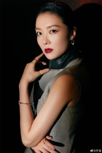 齐溪 写真照片120p/24M（精心整理，包更新）